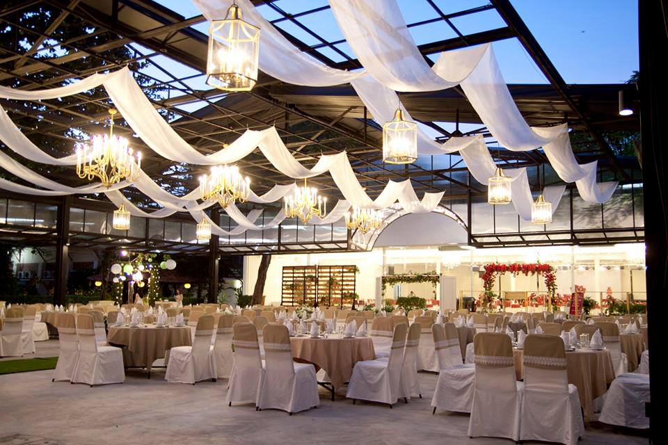 Danh-sach-cac-nha-hang-tiec-cuoi-gia-re-tai-thanh-pho-ho-chi-minh-12 Danh-sach-cac-nha-hang-tiec-cuoi-gia-re-tai-thanh-pho-ho-chi-minh-12