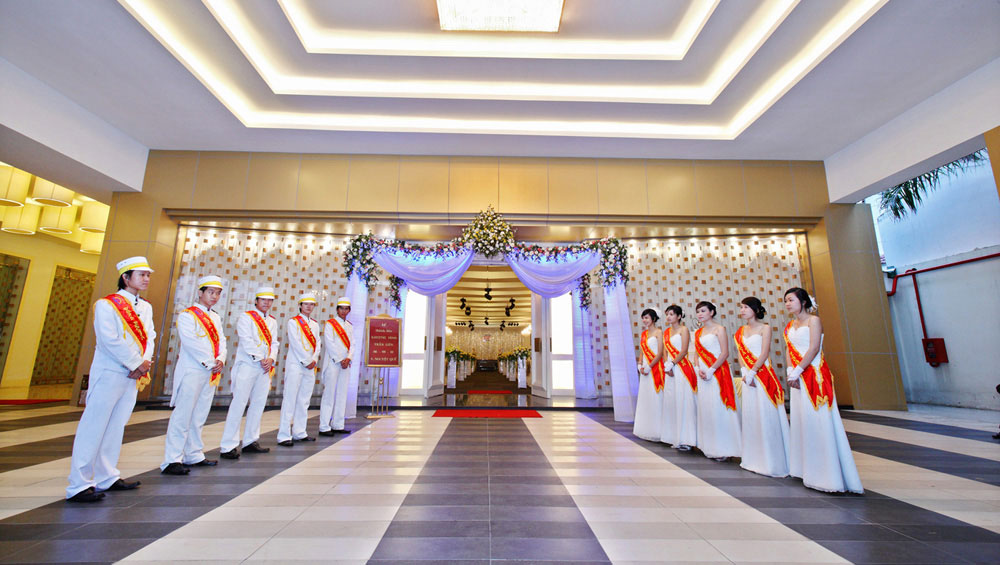 Danh-sach-cac-nha-hang-tiec-cuoi-gia-re-tai-thanh-pho-ho-chi-minh-3 Danh-sach-cac-nha-hang-tiec-cuoi-gia-re-tai-thanh-pho-ho-chi-minh-3