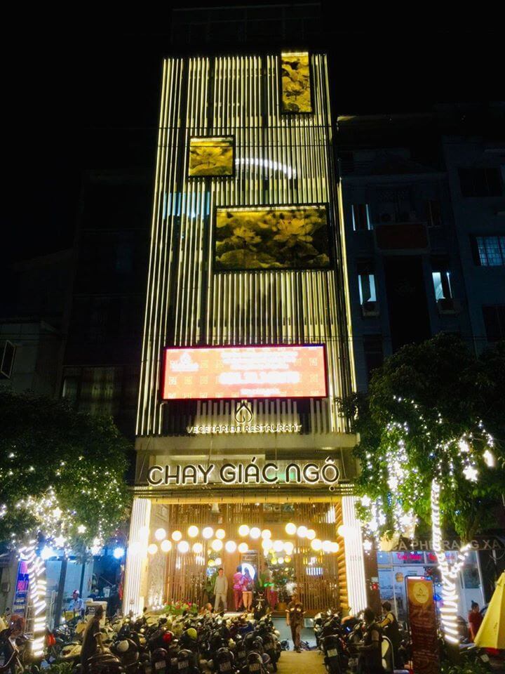 Buffet Chay Là Gì? Điểm Mặt 6 Nhà Hàng Buffet Chay Tại Tp. Hồ Chí Minh 10 Buffet-chay-la-gi-diem-mat-6-nha-hang-buffet-chay-tai-Tp-Ho-Chi-Minh-12