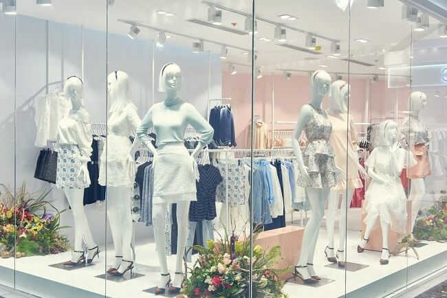 5-sai-lam-ban-co-the-mac-phai-khi-chon-qua-ky-niem-ngay-cuoi-12 top 10 shop thoi trang dep tren duong cmt8 tphcm 1633 6